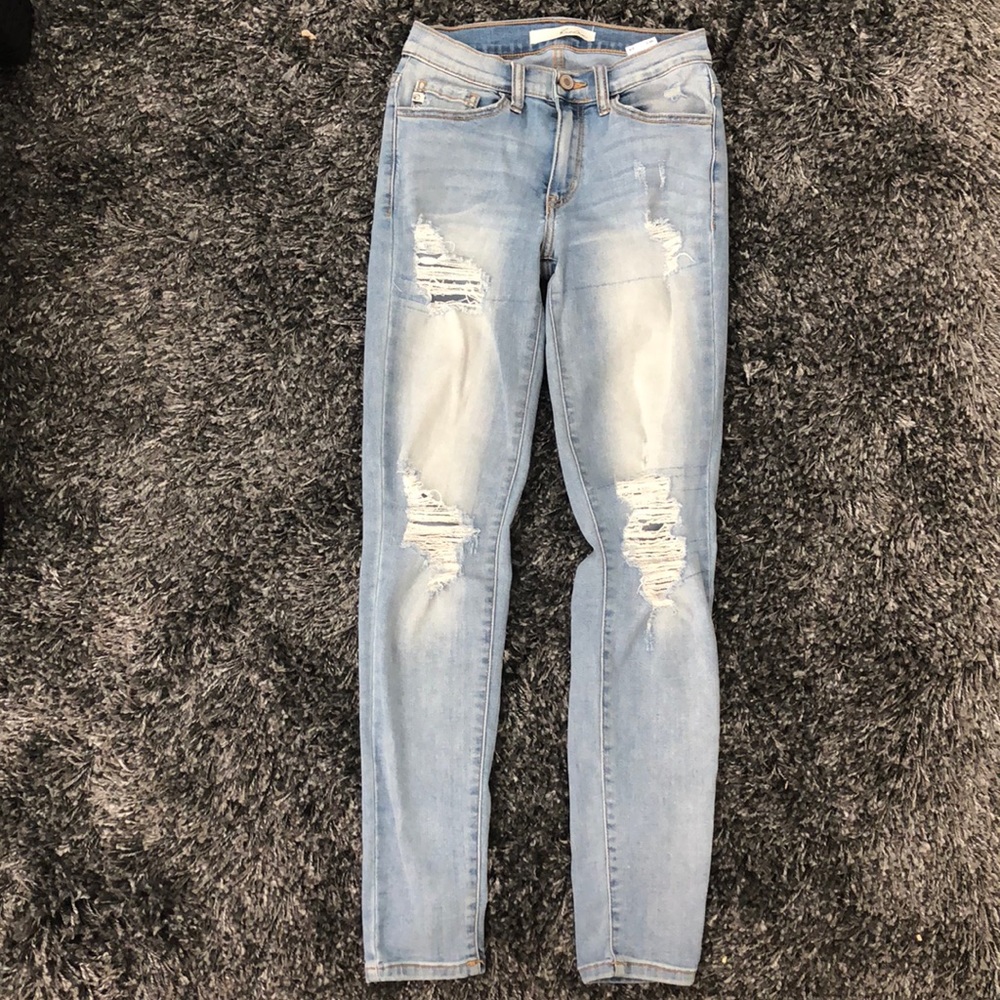 Ripped Jeans